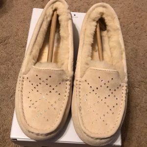 UGG Crystal Ansley Brand New